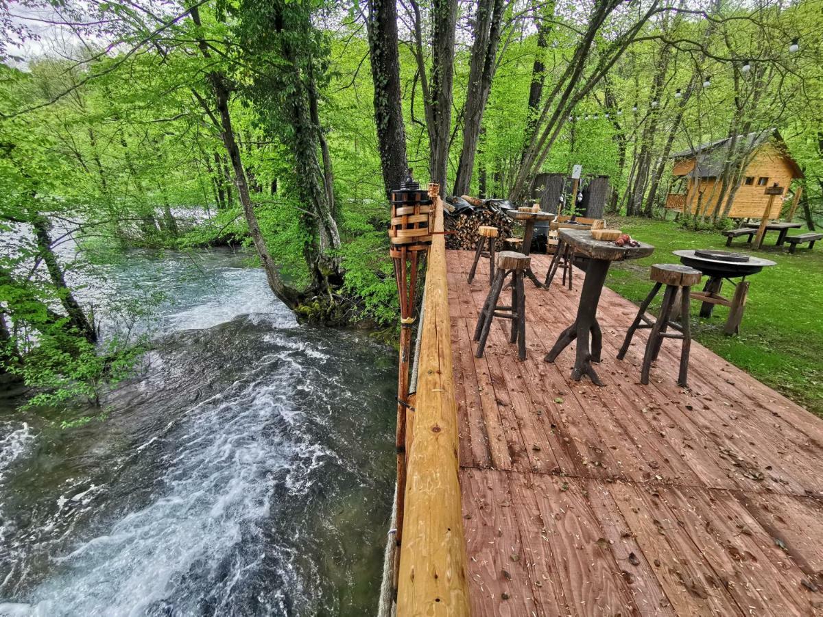 Riverland Gornji Zvečaj Eksteriør bilde